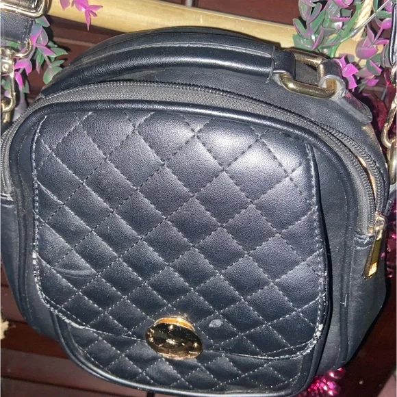 NSK Fashion Crossbody Black Handbag With Gold Buckle Front Pocket Zipper Closure - Picture 2 of 11